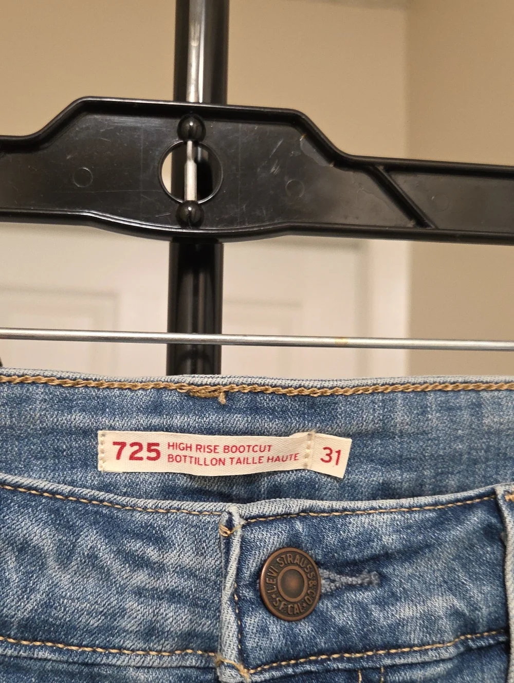 NWT Levi's 725 High Rise Bootcut Jeans Light Wash Stretch Denim Flattering - Picture 5 of 10